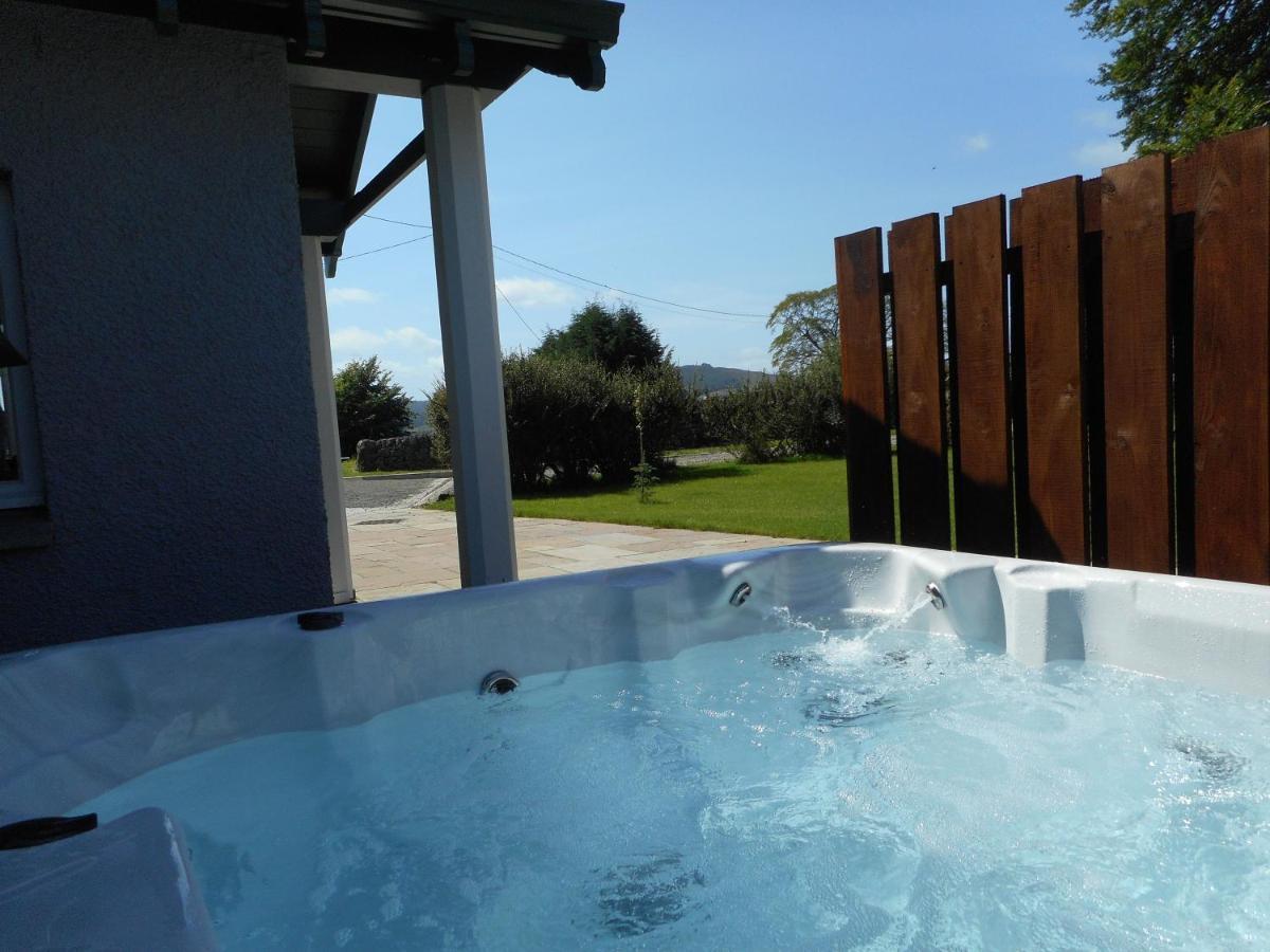Chauffeur'S Cottage With Hot Tub Cray  Экстерьер фото